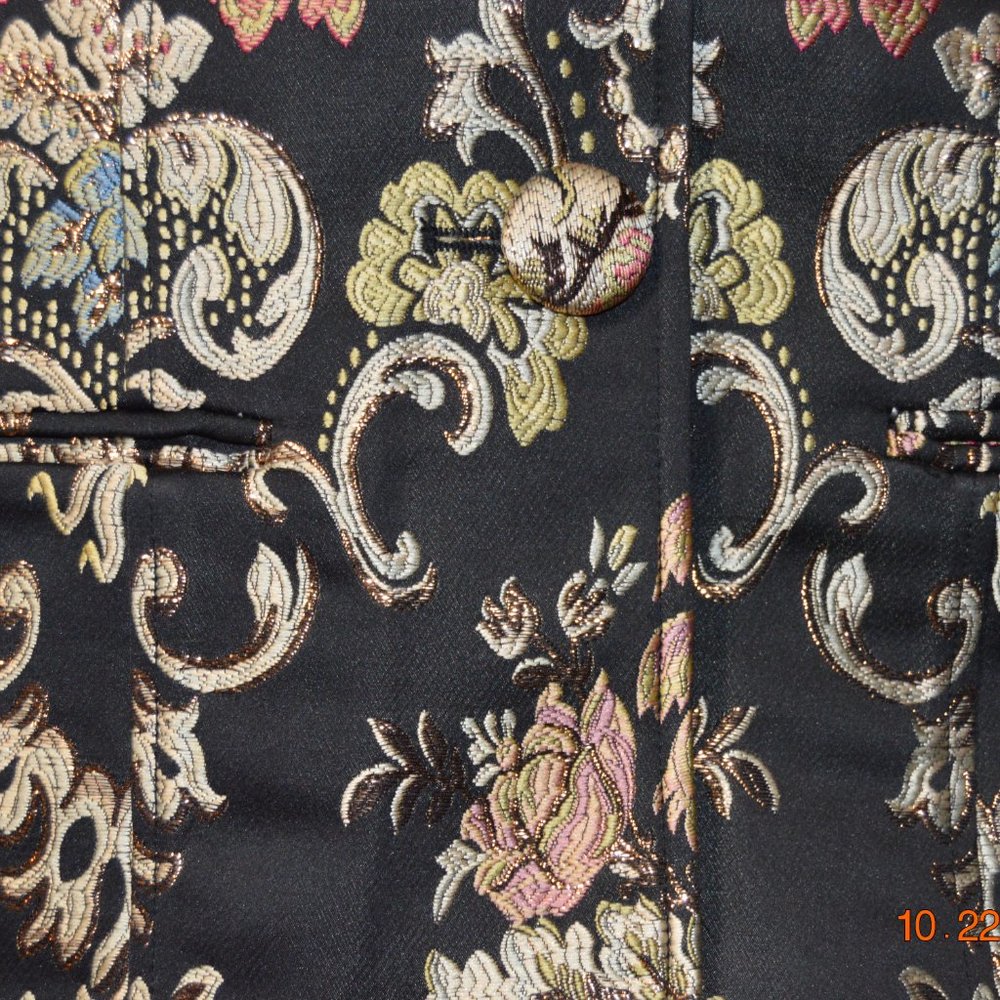 Designer Blazer - Picture 13 of 15